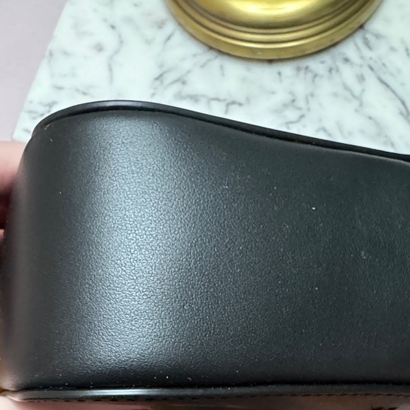 Kate Spade Black Leather Shoulder Bag - Picture 6 of 12